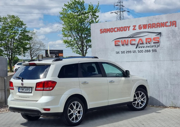 Fiat Freemont cena 45900 przebieg: 146000, rok produkcji 2014 z Nowogard małe 704